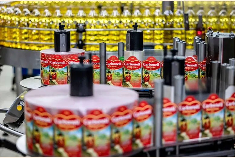 Embotelladora Deoleo Enfrenta pérdidas récord por litigio aduanero en Italia, pero mantiene optimismo para 2025  