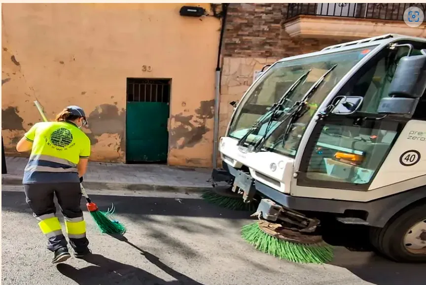 Operarios en Santa Coloma