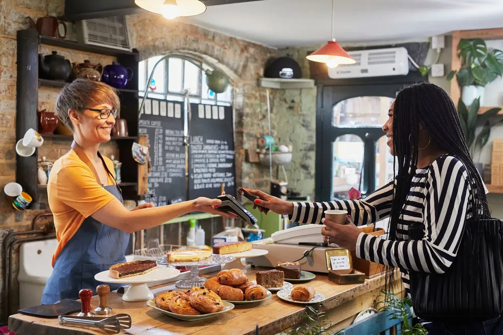 Amex_ShopSmall 2025