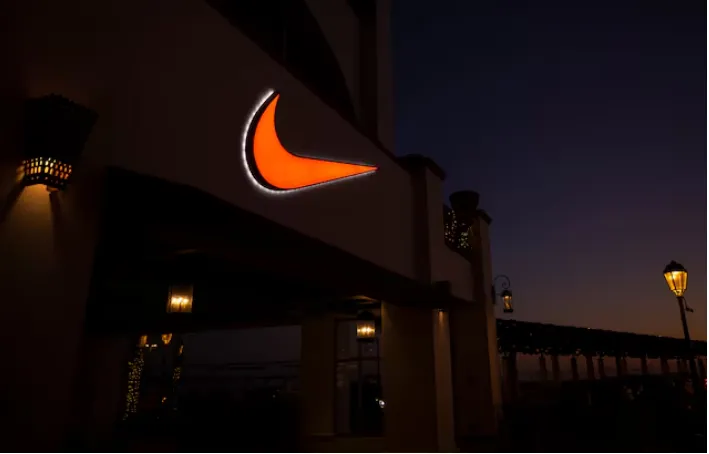 Nike1