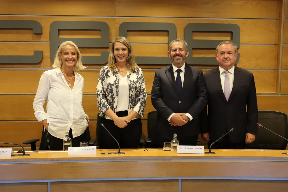 Ponentes en la jornada sobre las pymes como motor impulsor en las cadenas de valor de México y España