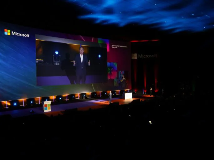 Microsoft-AI-Innovation-Summit_Keynote-Brad-Smith-1-684x513